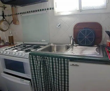 Otel Apostoli *